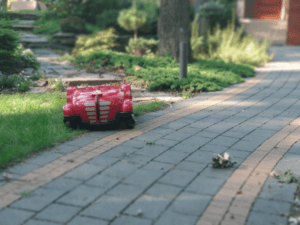Roboty koszące Ambrogio